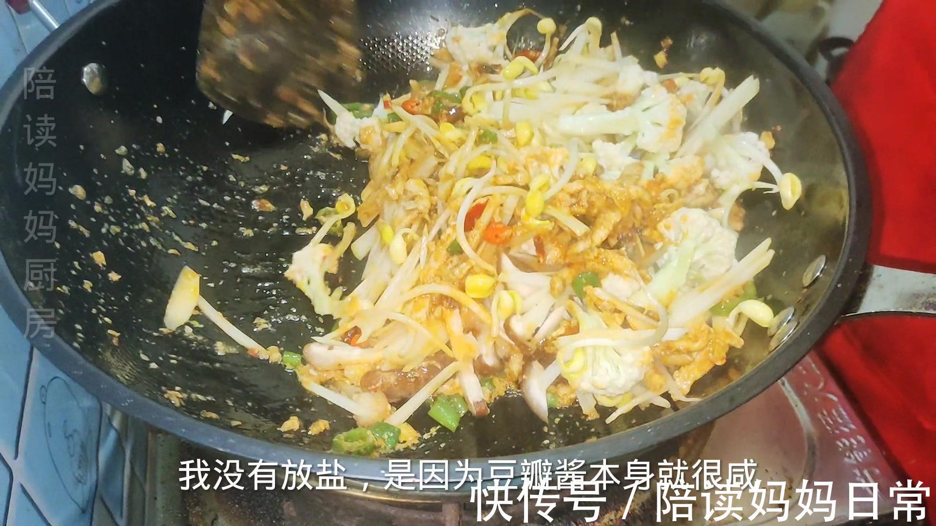 面条别再煮着吃了，试试这种新做法 ，爽滑劲道好吃到停不下来