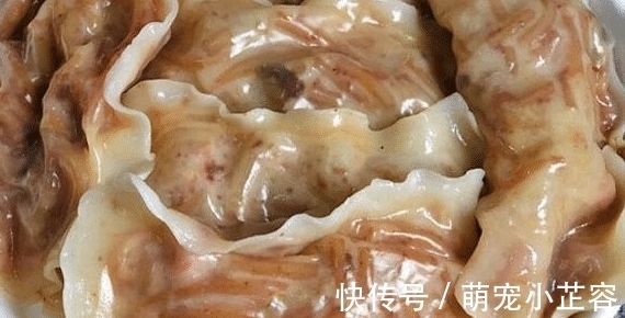 最近我爱上吃这个,包上馅蒸一蒸,10分钟出锅,皮薄馅又足,好吃