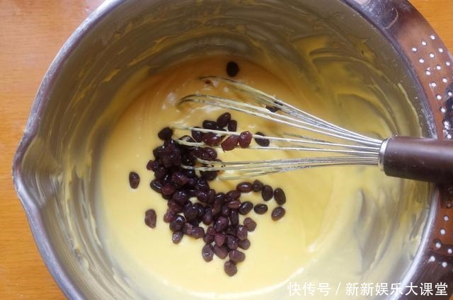  不用打发鸡蛋，也能做出松软可口的小蛋糕，简单易学，成功率超高