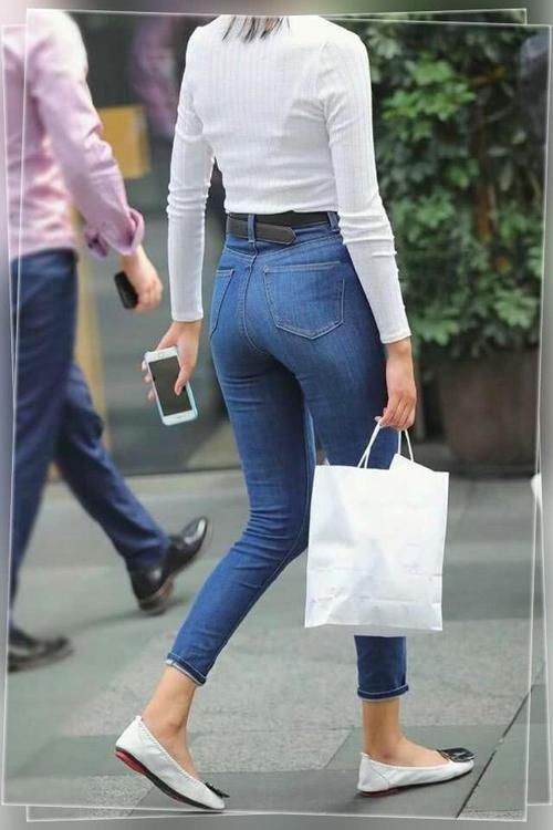 蜜桃臀 时尚百搭的牛仔裤，让时尚和美丽融为一体，穿出性感蜜桃臀