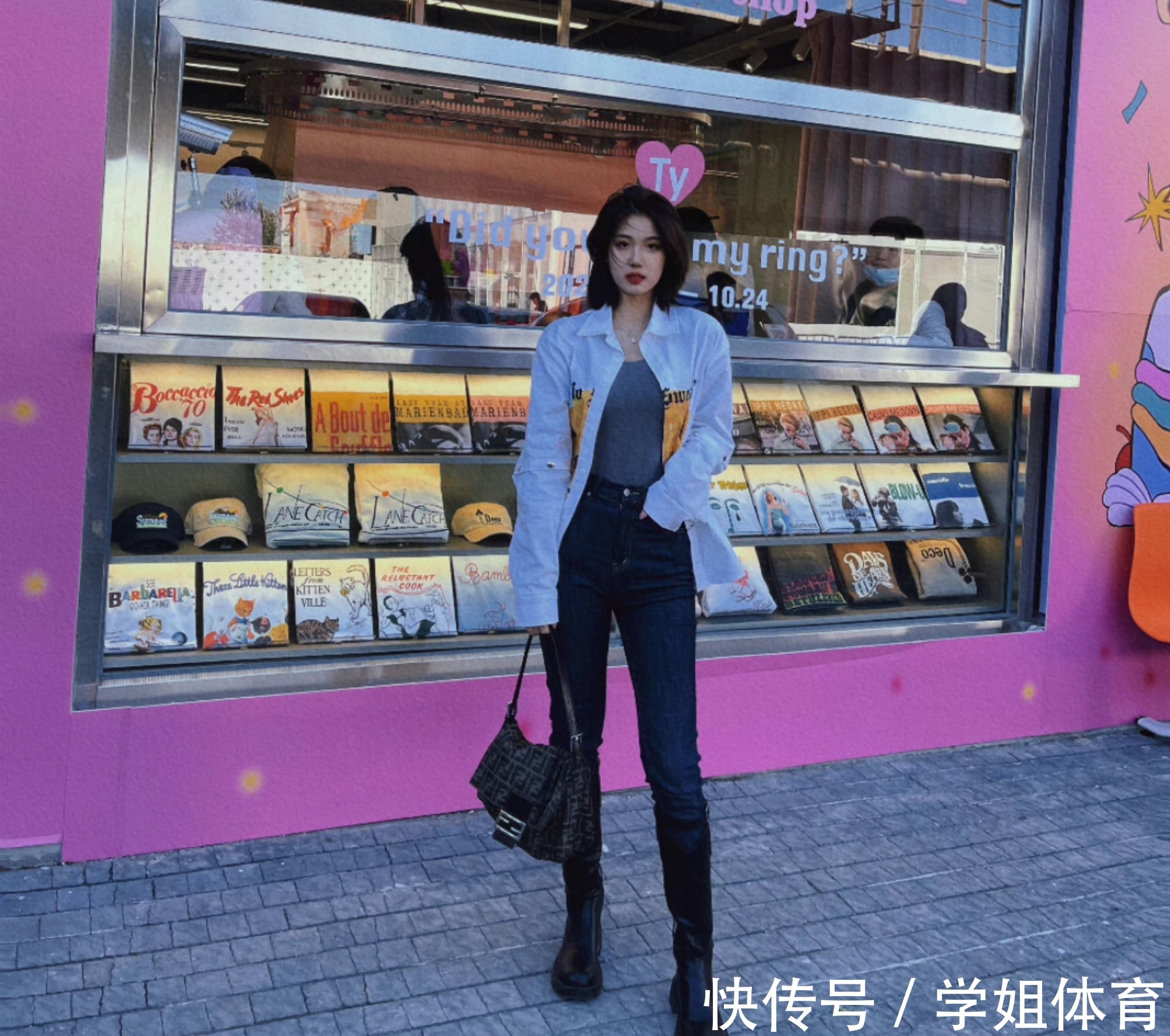 播音系|高诗岩女友现身赛场!张镇麟女友晒新照,两人是大学同学即将毕业