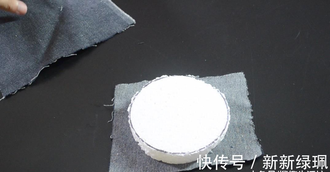 桌面|气泡垫别急着扔, 改造一下, 放在桌面上太实用了, 看完赶紧去试试