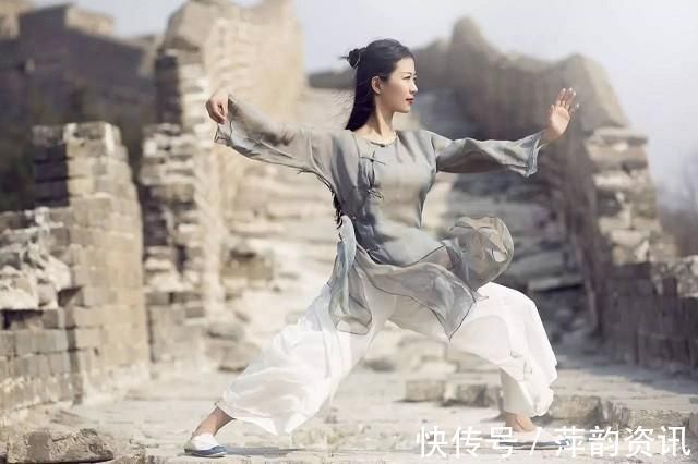 傅钟文&太极最美女掌门,复旦大学教授,32岁嫁英国男友羡煞旁人