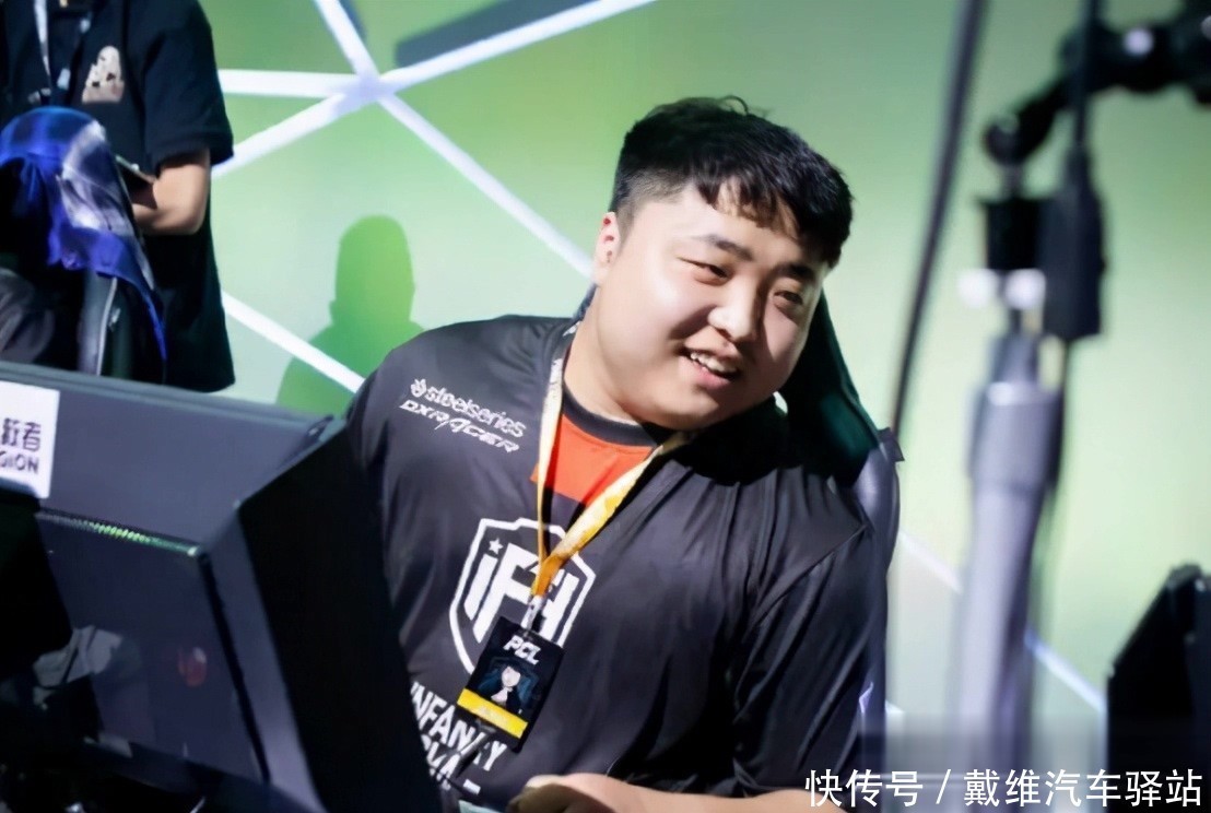 绝地|韦神服了！绝地外星人LongSkr荣登亚洲赛区的总评第一