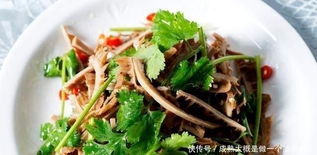 保存香菜不能直接放冰箱,老农教你一招,香菜不腐烂不变黄