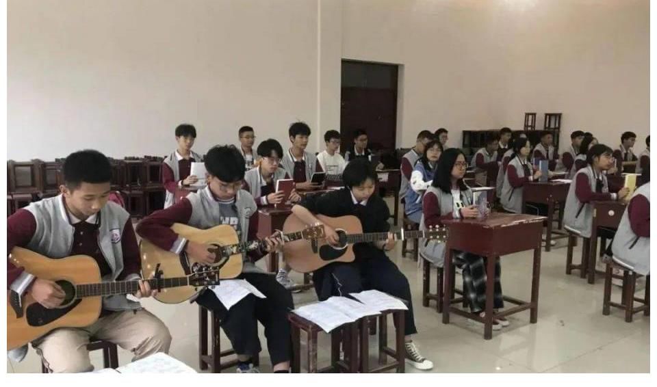 重磅预告！恩施市第一中学115年校庆暨年度颁奖典礼节目排练现场，你最期待哪个节目？