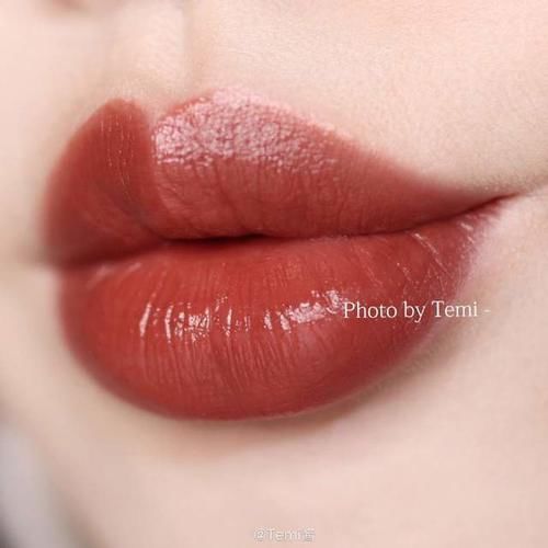 素颜|今年日杂口红才是主流,倩丽105直男斩,迪奥623适合素颜涂