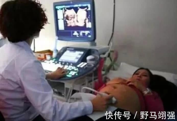 课本|做B超时,肚子上涂的“透明液体”是啥?别惊讶,初中课本上已教过