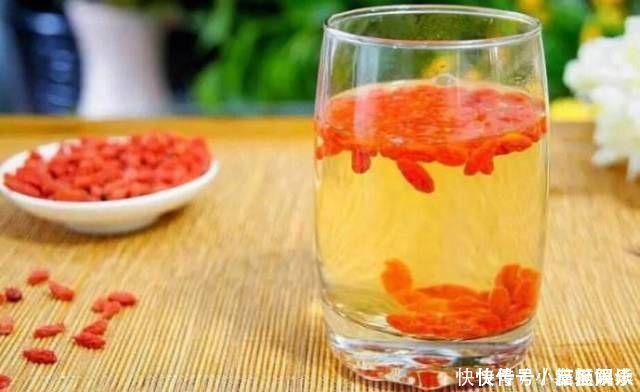 养肝排毒|天然“强肝剂”找到了，经常喝一点，养肝排毒，肝脏一天比一天好