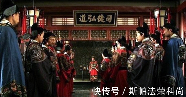 天下@从大礼仪事件,来看天下和人情,究竟孰轻孰重?