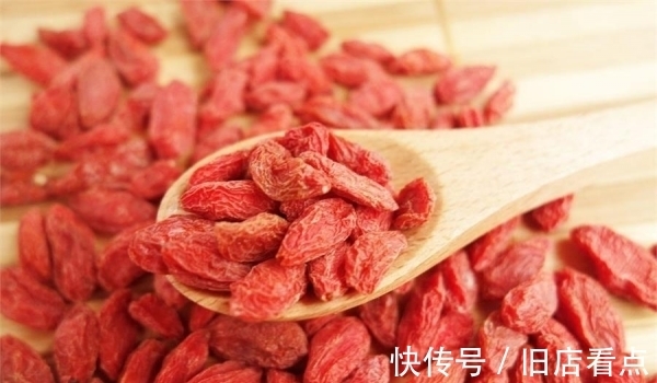 细菌|枸杞买回来不要直接吃，细菌超标！一招5分钟枸杞洗的干干净净！