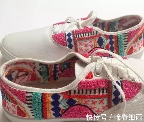 diy 小白鞋穿腻了?试下刺绣后的小白鞋,一样穿出“花”样!附教程