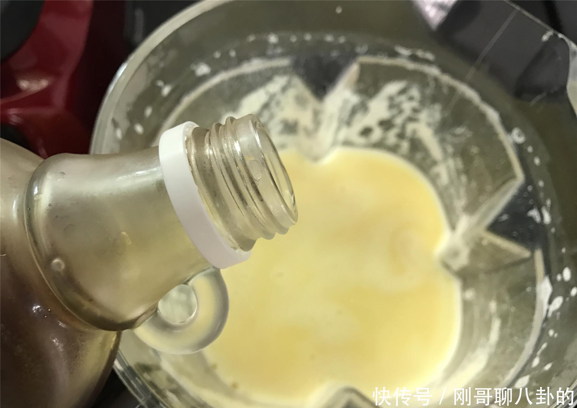 去饭店必点的玉米汁,做法原来这么简单,在家花5元就能做1扎