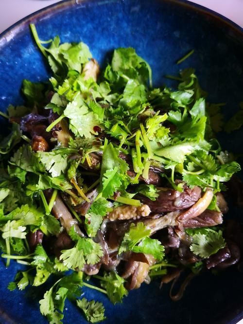 紫紅色|這菜是“天然解毒王”,隔天上吃1次,相當(dāng)于給肝臟“洗個(gè)澡”