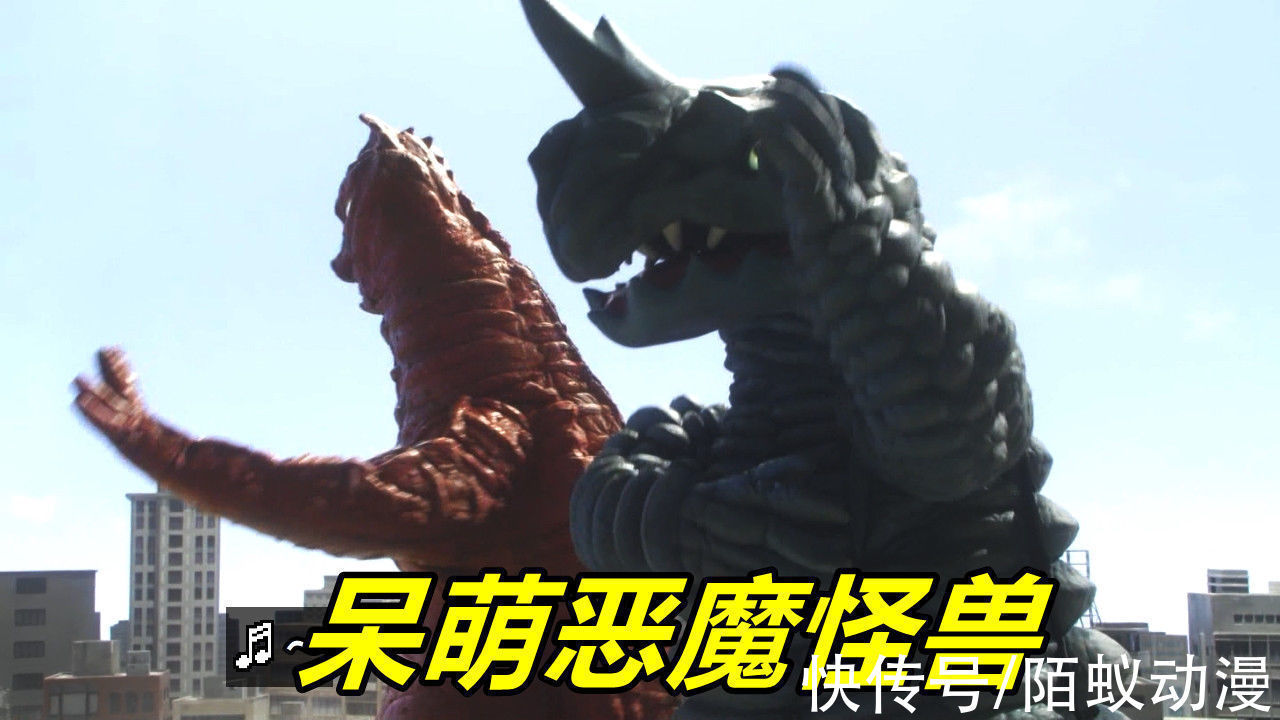 骗局|特利迦奥特曼:两个扳机vs两只怪兽,斯迈露二代诞生,结果是骗局