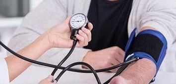 营养师|高血压人群不能吃肉?营养师:2种肉再馋也别碰!别不当回事!