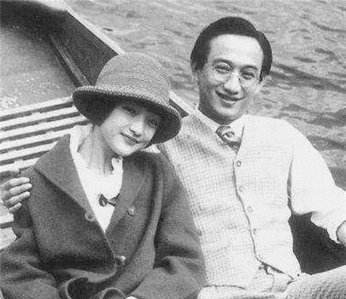 文学$林徽因真实身高是多少说出来你可能怀疑,但当年的旧照不会说谎