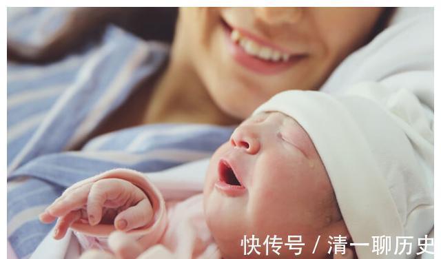 哺乳|妈妈喜欢,宝宝却讨厌的哺乳姿势,你中招了吗?