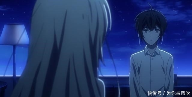 富含|爱丽丝放在桌子上的手帕这一个小小的细节居然富含了五种意思?