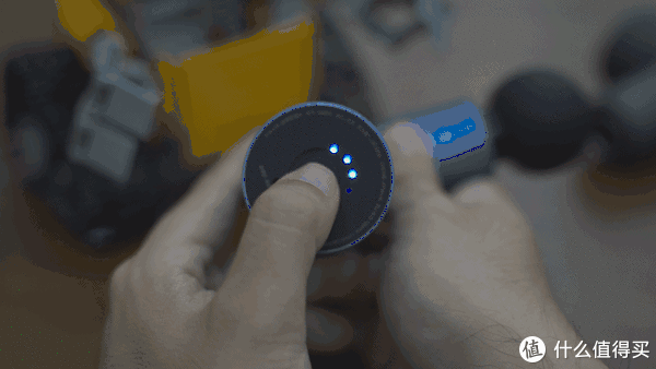 评测|网红产品都是智商税？云康宝金属迷你筋膜枪对比网红迷你筋膜枪评测