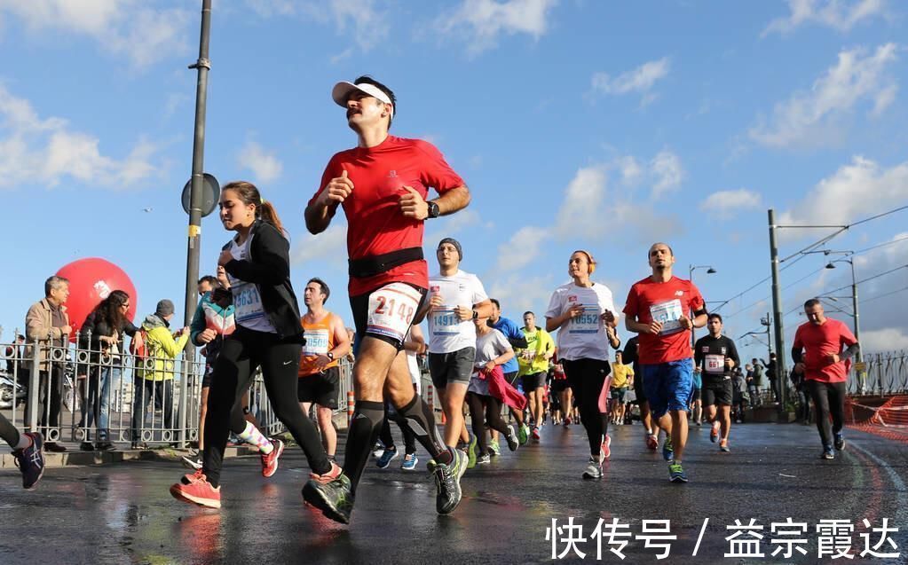 燃脂|如何跑步才能消耗脂肪？经常跑步，会伤害膝盖吗？