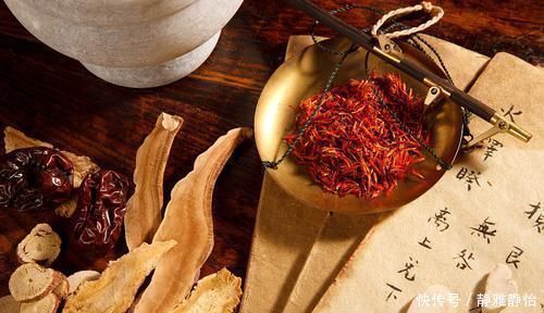 茯苓|祛湿难,难于上青天!一张千年古方,只有4味药,从根上断绝湿气