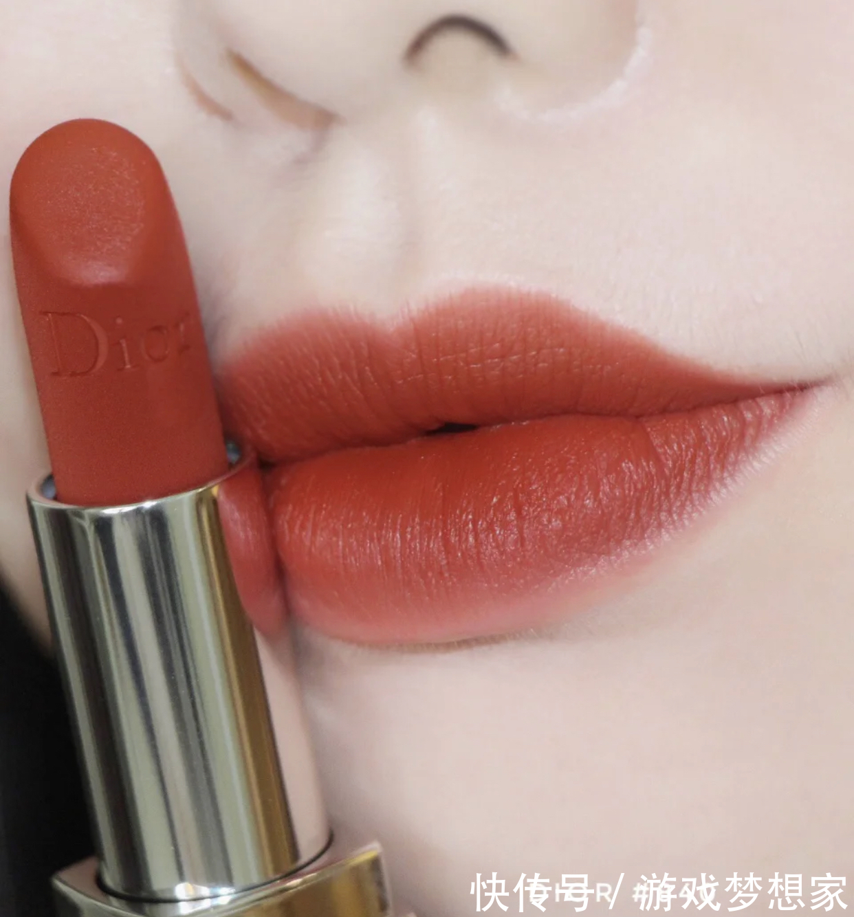 口红 秋冬显白又提升气色,特别是黄皮女生也妥妥可以用的口红推荐来了