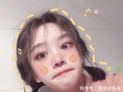 女生脸上有这3特点,天生“耐看脸”,全中异性缘爆棚