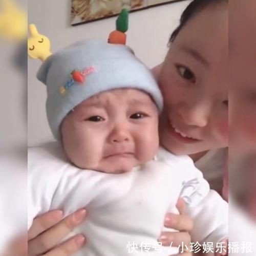 孩子|三个月宝宝看妈妈假哭,随后的小举动令人暖心,网友:心连心啊!