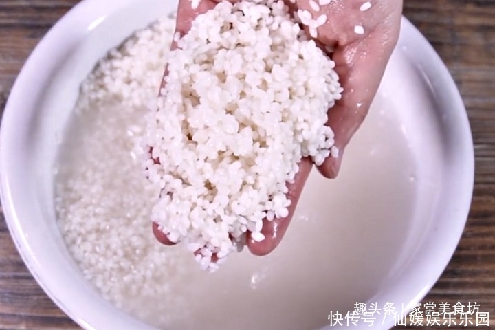 金黄|糯米最好吃做法,咸香味美,金黄酥脆,是主食也是零食,比肉都香