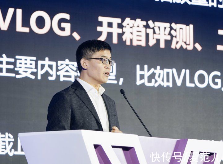 专注社交，微博是红人们的一张「名片」