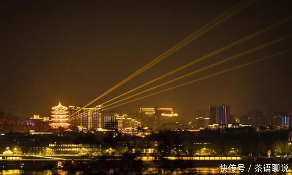 老年|从崔颢《黄鹤楼》，跟随古人的足迹，看黄鹤楼的历史