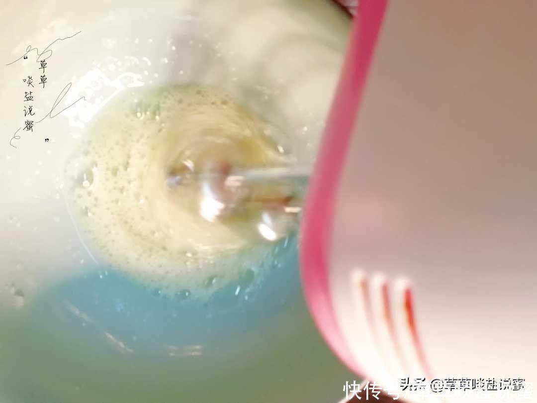 搅拌均匀|做什么蛋糕？蛋奶酥比蛋糕更容易上手，而且口味更香酥