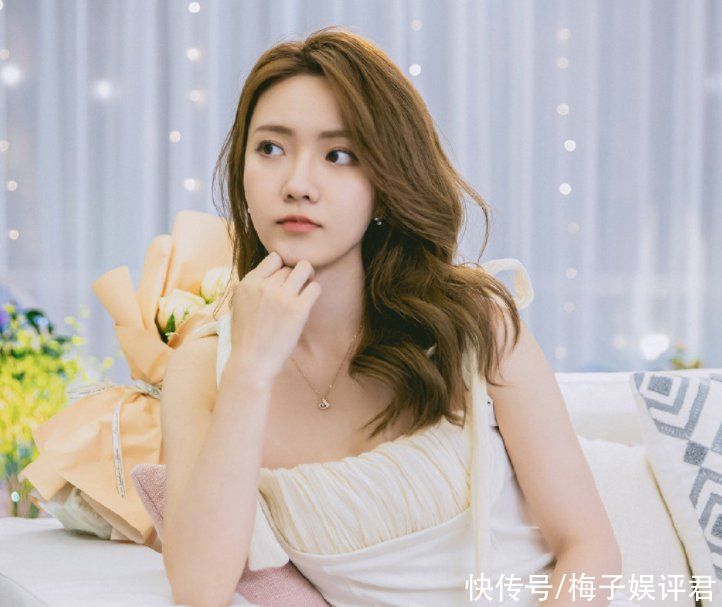 官博|《心動的信號4》收官，官博曬全員海報，唯獨洪成成換了兩套衣服