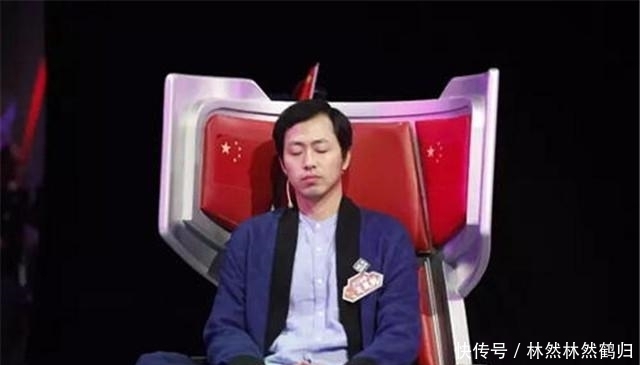 毕业|他清华毕业不上班,生个女儿,一学期只上半学期,把日子过成了诗