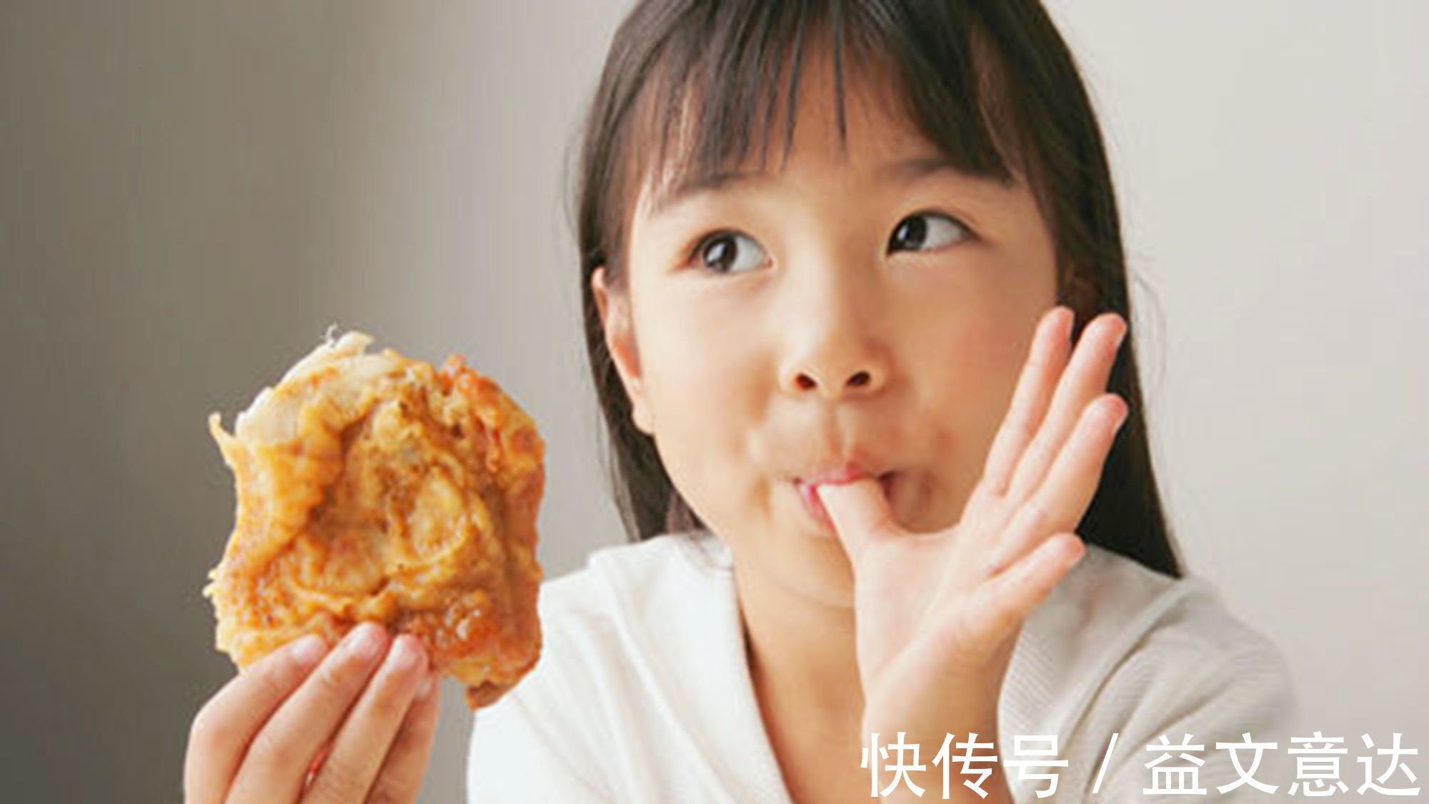 身高|女孩初潮时间决定了身高发育,科学家:早于这个时间,往往会矮小