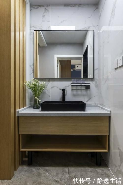 新房|新房千万别乱装,看看他家的设计,客厅变大浪费变小,值得借鉴