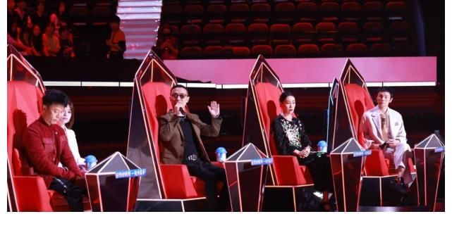 慢慢等|《好声音》开播，两届金曲奖得主参赛，李荣浩战队提前锁定冠军