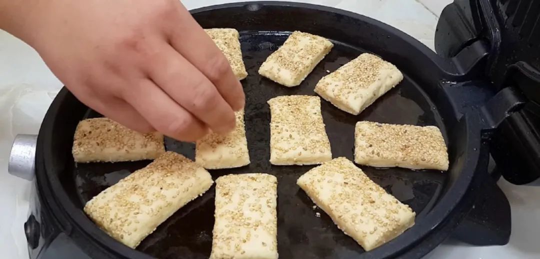 不用|2个鸡蛋,1碗面,不用蒸不用烙,比面包松软香甜,吃过就念念不忘