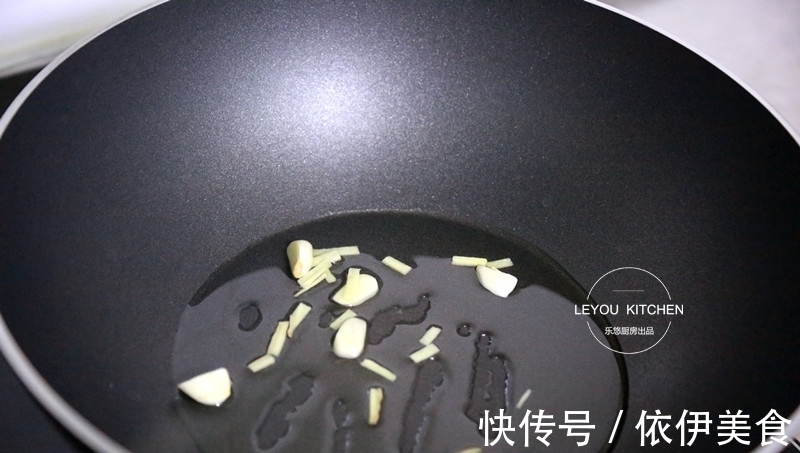 大肚腩|冬瓜和豆腐一起烩，成本不到5块钱，减肥时多吃，大肚腩越来越小