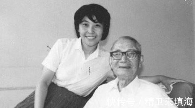 桥梁$此人原配刚去世,他就把外面的妻儿接回家,6个子女至死没原谅他!