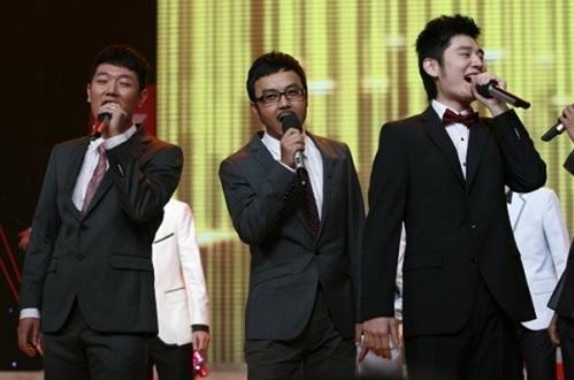 奇妙夜|各家中秋晚会的节省策略，芒果迫不得已、蓝莓太应付、大象有诚意