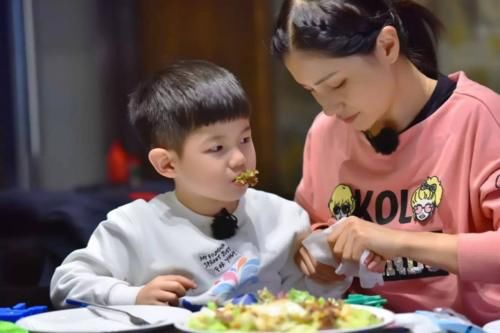 金伯莉·布雷恩|孩子的哭藏着他的语言和心理，家长读懂，哭闹就是成长的机会