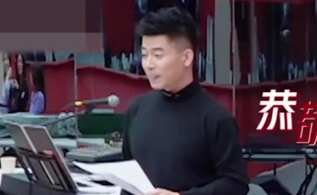 李菲兒|那英錄綜藝再現(xiàn)導師范兒，一眼認出聲樂老師，對方一臉懵