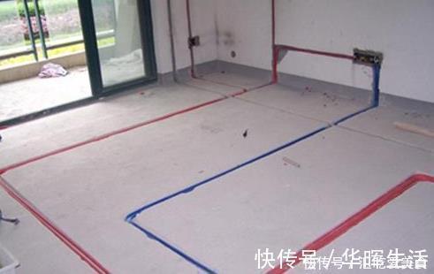 那些事|水电走向到底是走顶还是走地?听完装修师傅的话,庆幸我家没走错