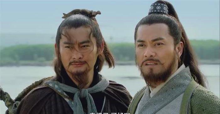 朝廷$梁山108将有一好汉,其实是“朝廷奸细”,作者在取名时早已透露