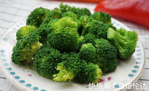 早餐|患有糖尿病的人早餐吃什么好?有需要注意的吗?医生给你建议