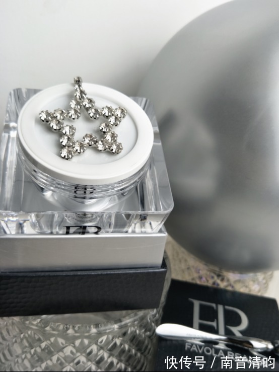 科颜氏|好物种草篇,好用的熟龄肌面霜推荐