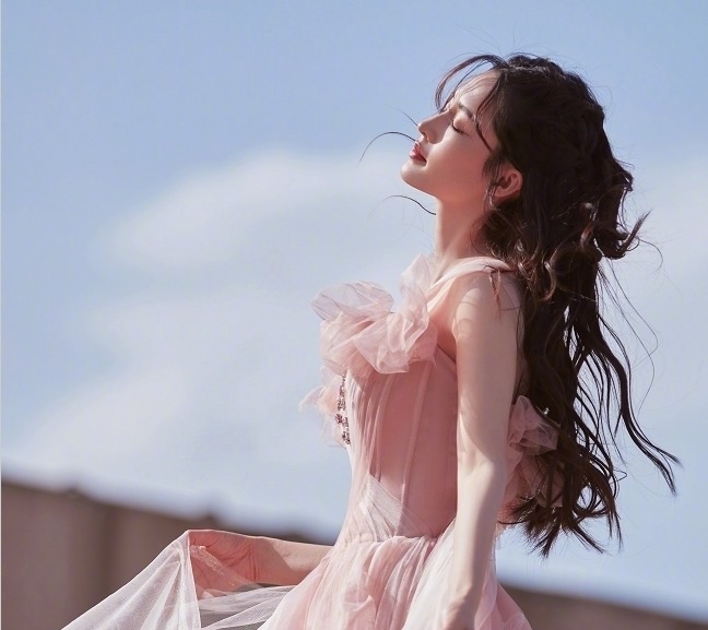 下一期《奔跑吧9》未录先火!看清3位飞行嘉宾,网友:收视稳了