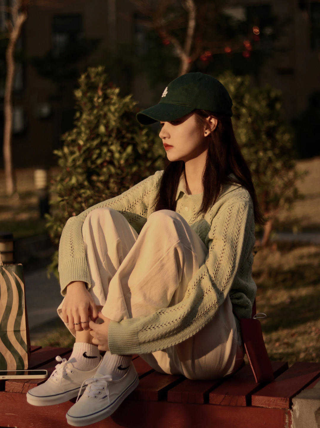 穿搭|时尚和大牌没啥关系,颜色搭配对了,依然能穿出高级感,漂亮大气